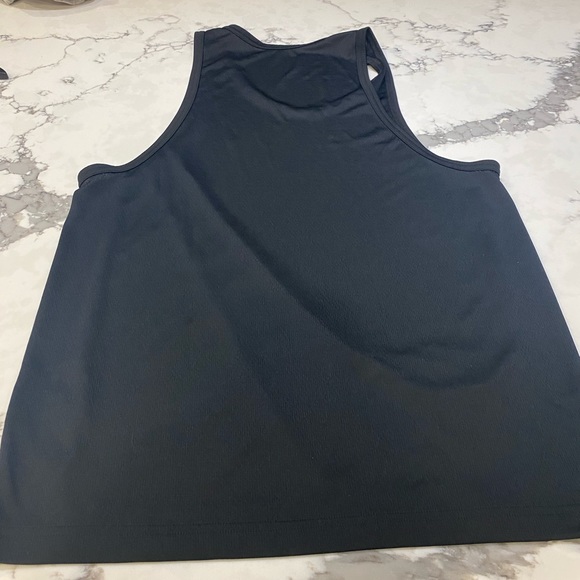 Nike dri fit (small) tank top - Picture 4 of 4